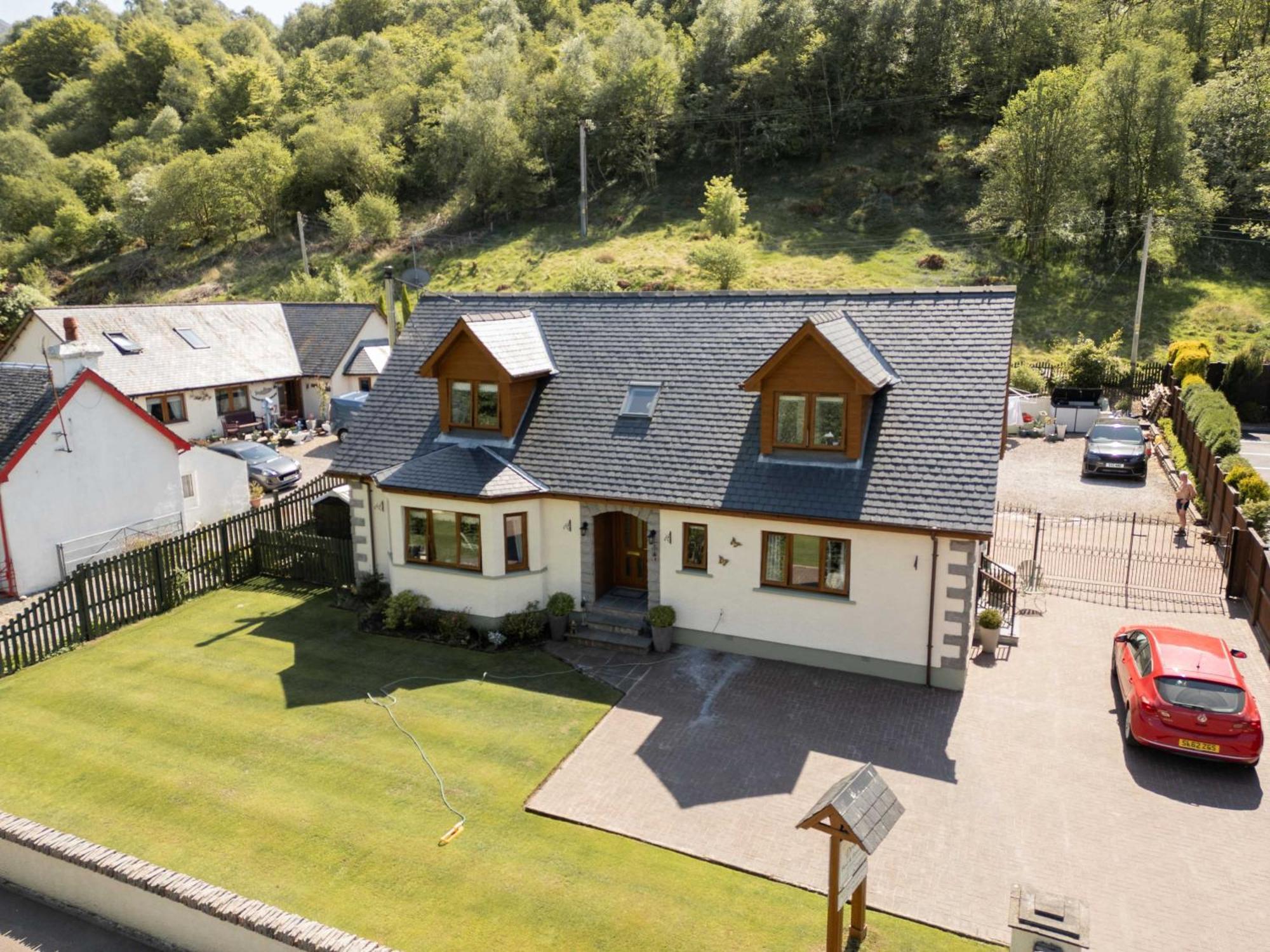 Tigh na Drochaid, Glen Nevis Fort William Exteriör bild